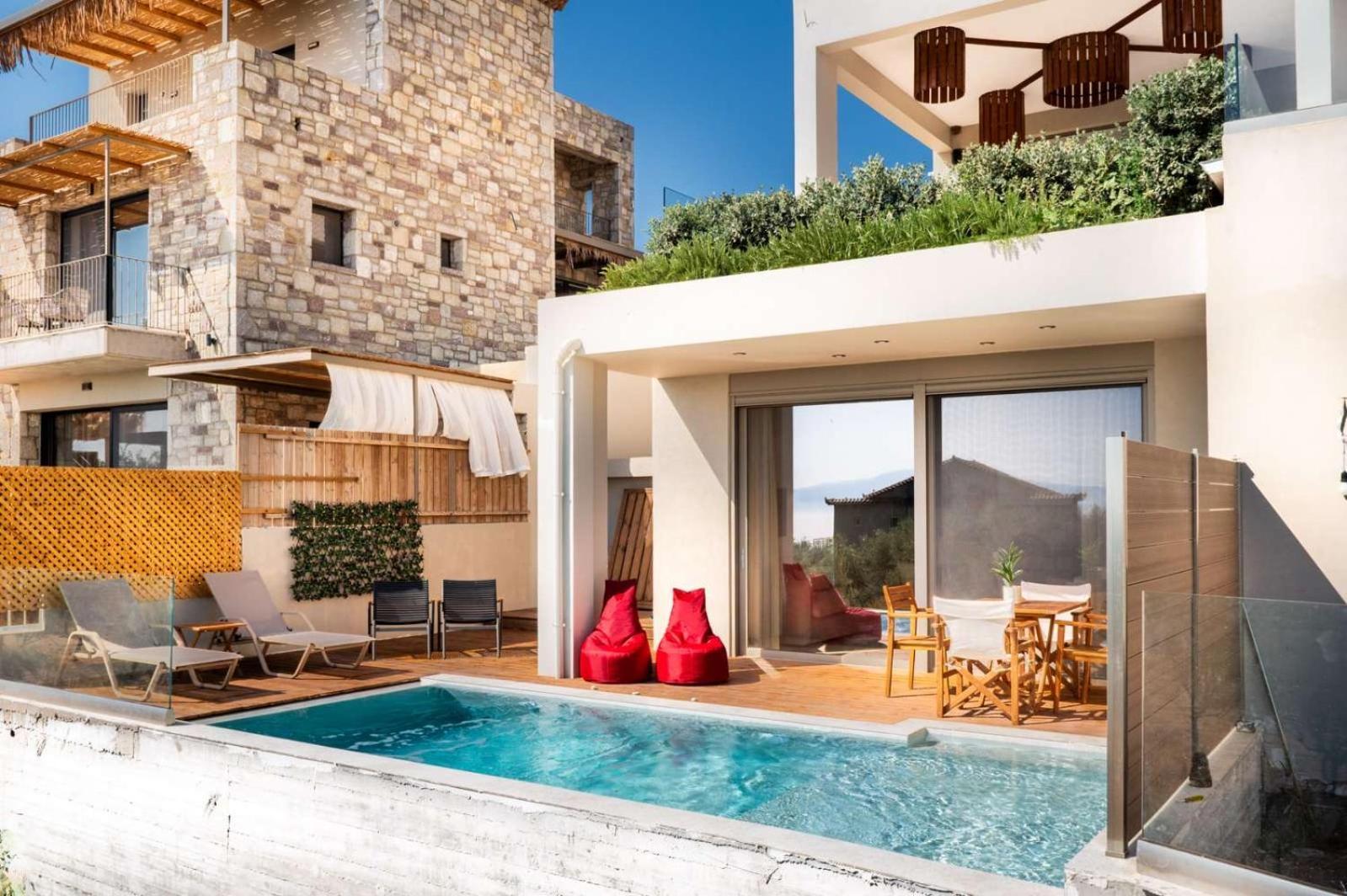 Petradi Apartment *
